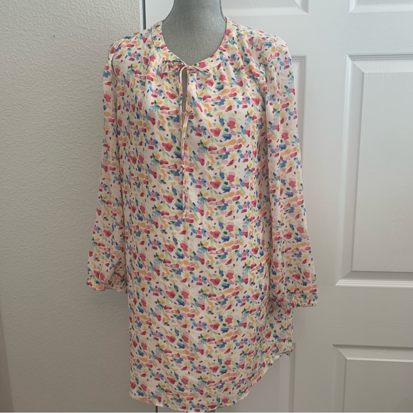 GIBSON size MP dress white background with colorful print tie at neck gorgeous - Picture 1 of 12